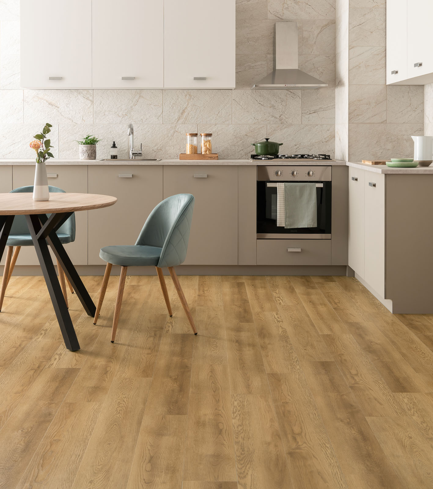 Crest Oak SB5W3076: Click Luxury Vinyl tiles from the Amtico Click